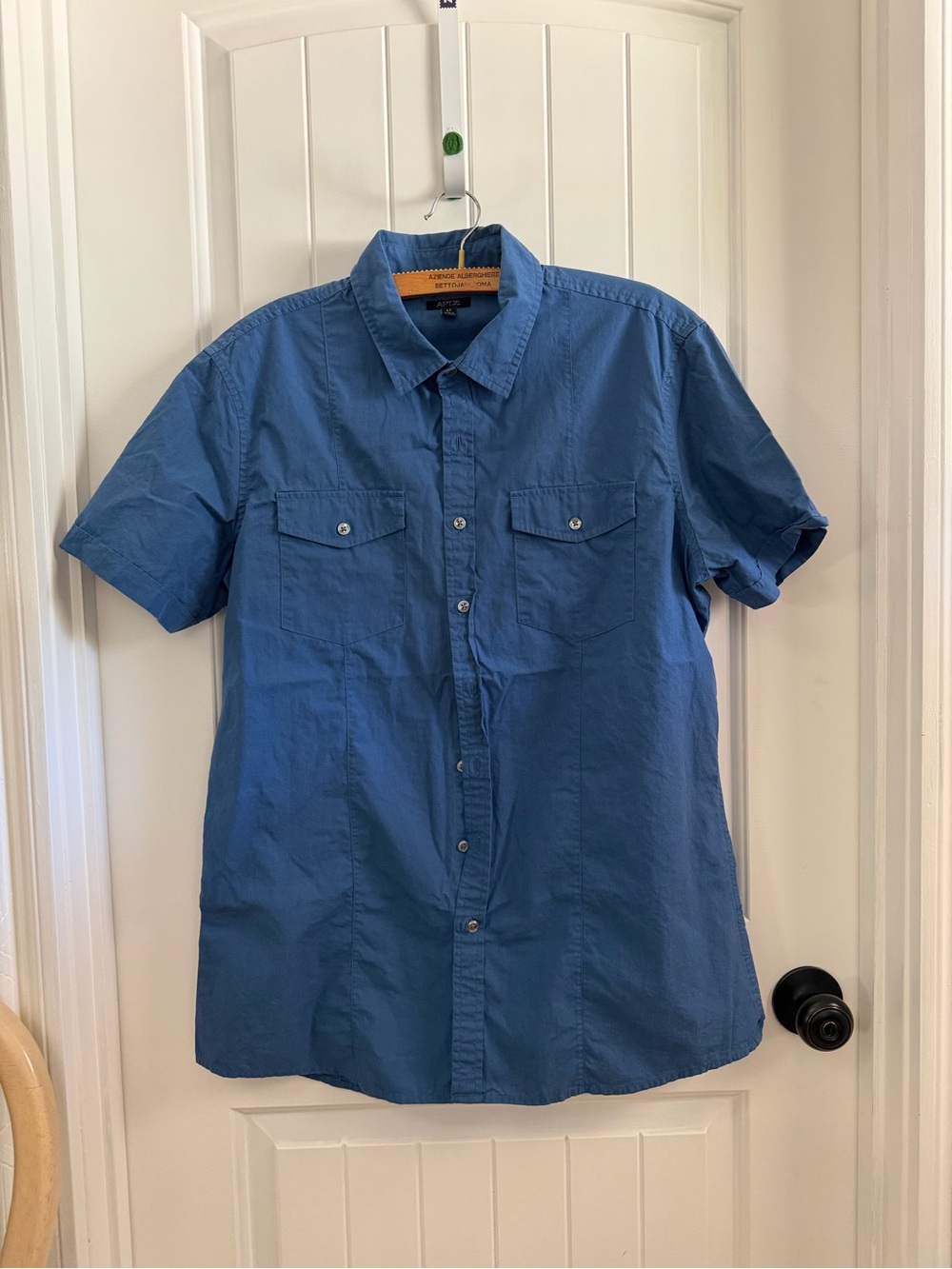 Apt. 9 Men's Short-Sleeve Button-Down Shirt in Blue